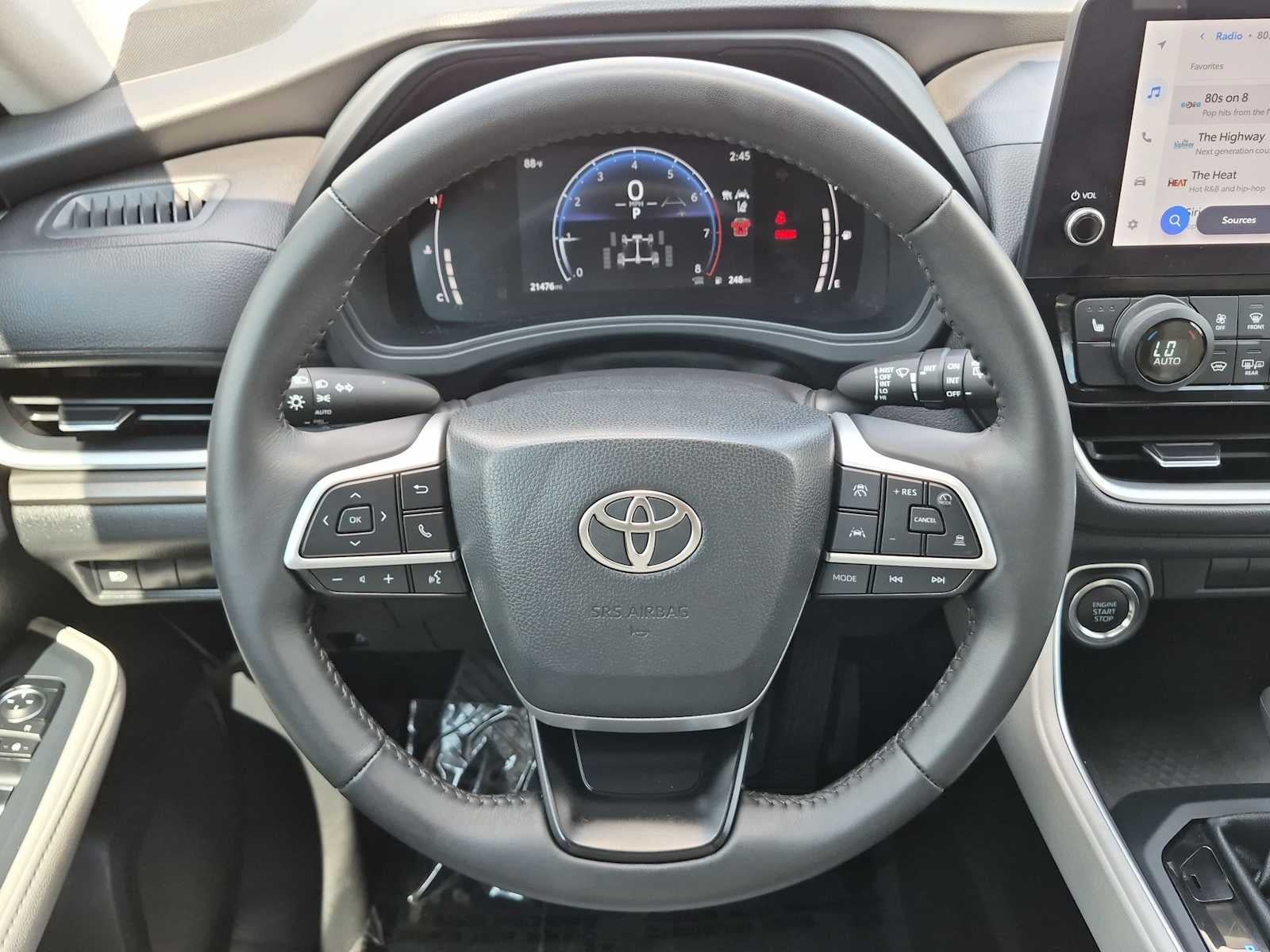 Toyota Grand Highlander XLE 2025