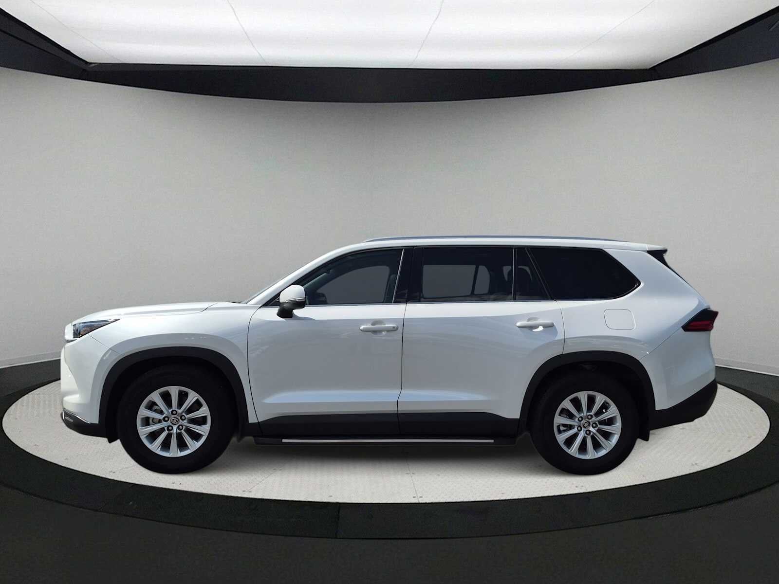 Toyota Grand Highlander XLE 2025