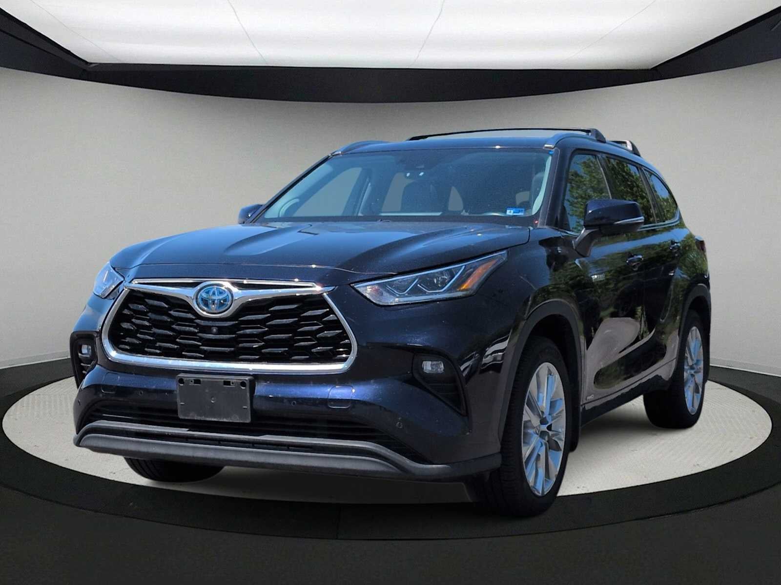 Toyota Highlander Hybrid Limited 2021