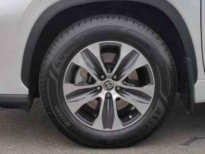 2022 Toyota Highlander Híbrido XLE