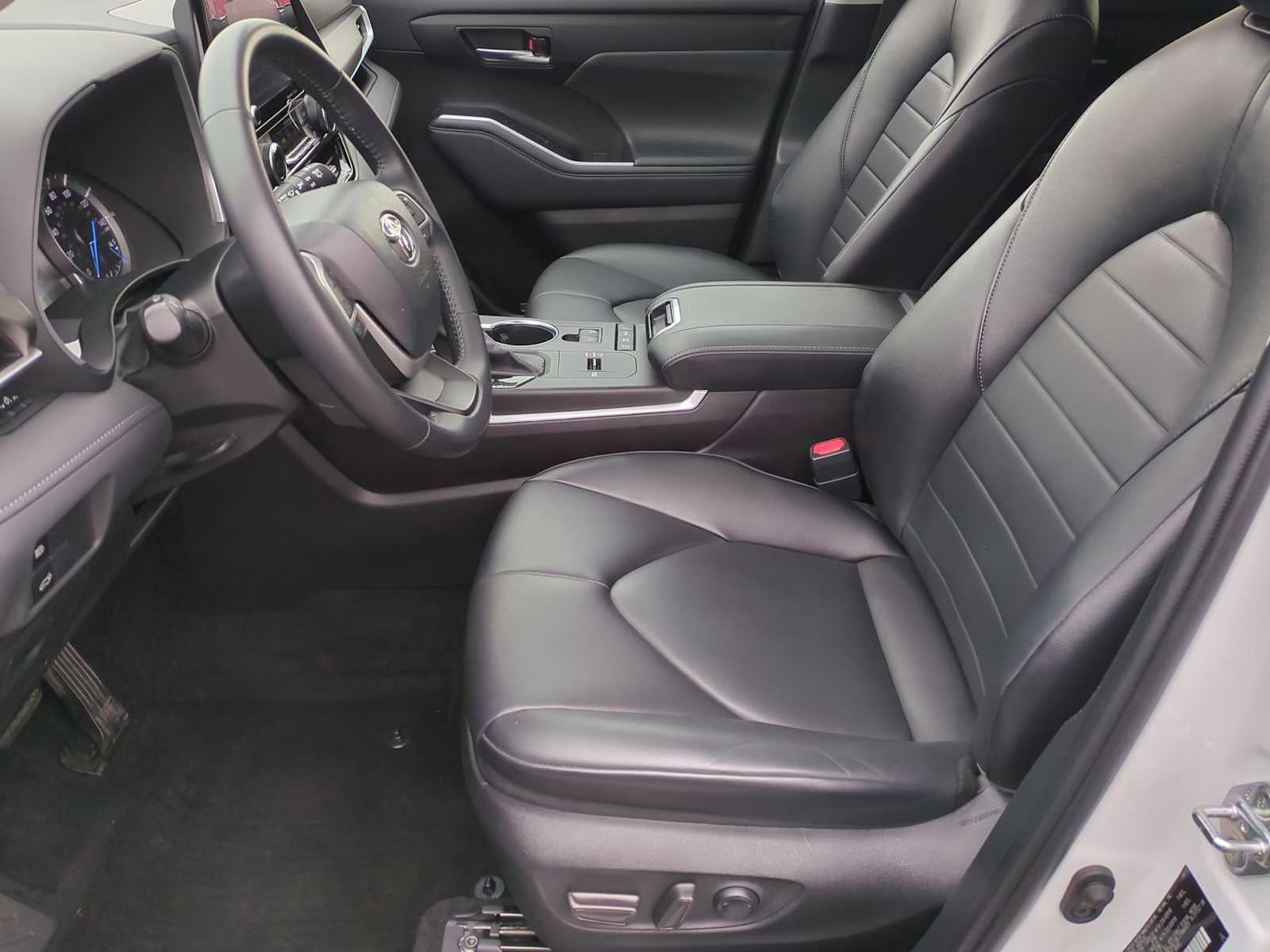 2022 Toyota Highlander Híbrido XLE