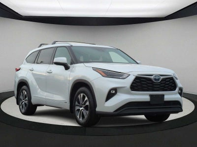2022 Toyota Highlander Híbrido XLE