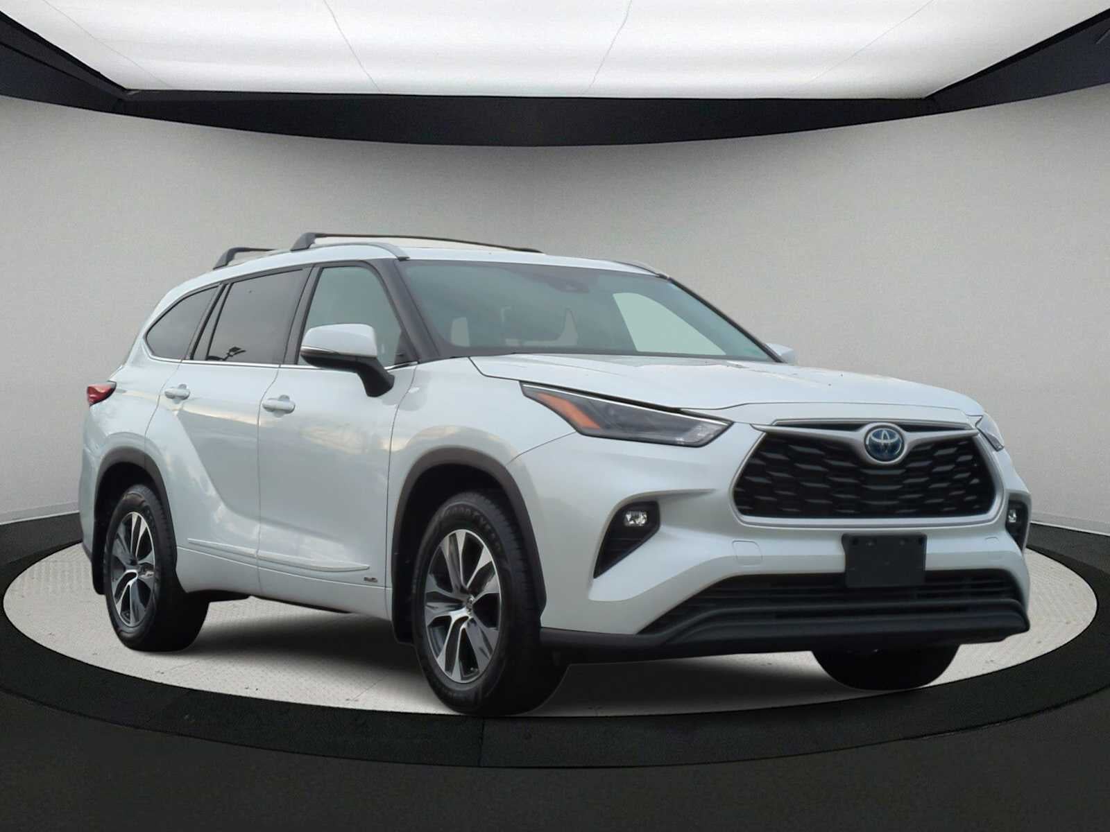 2022 Toyota Highlander Híbrido XLE