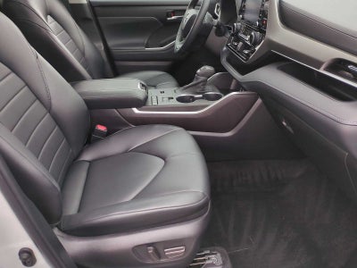 2022 Toyota Highlander Híbrido XLE