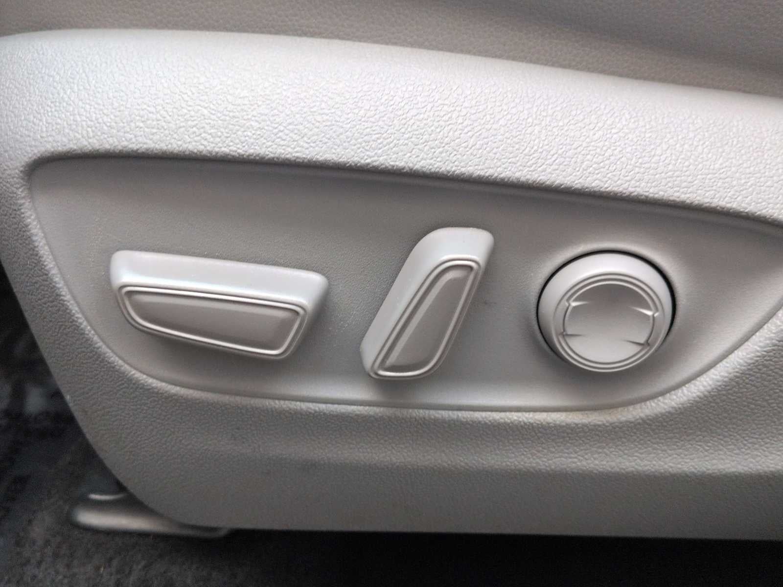Toyota Highlander XLE 2021
