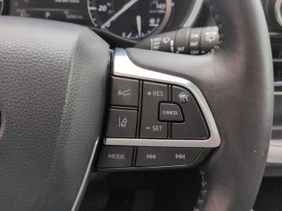 Toyota Highlander XLE 2021