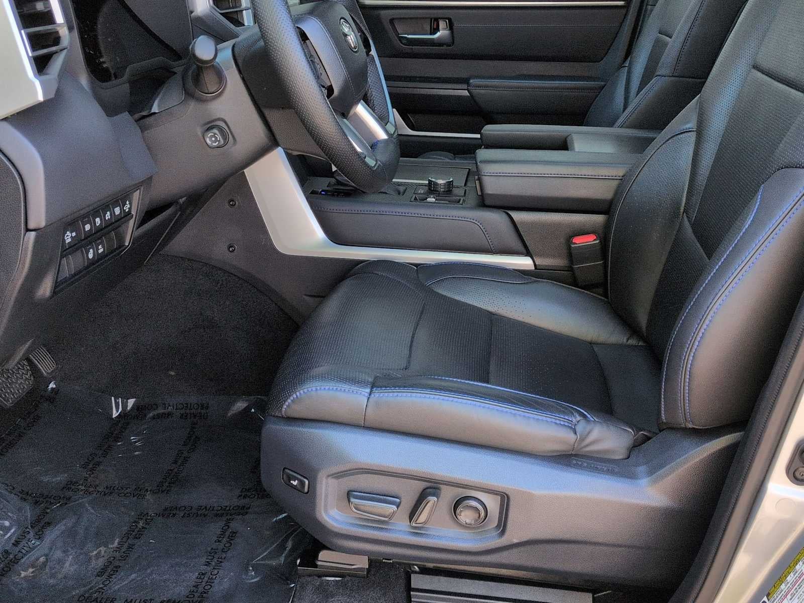 Toyota Tundra Platinum Hybrid 2023