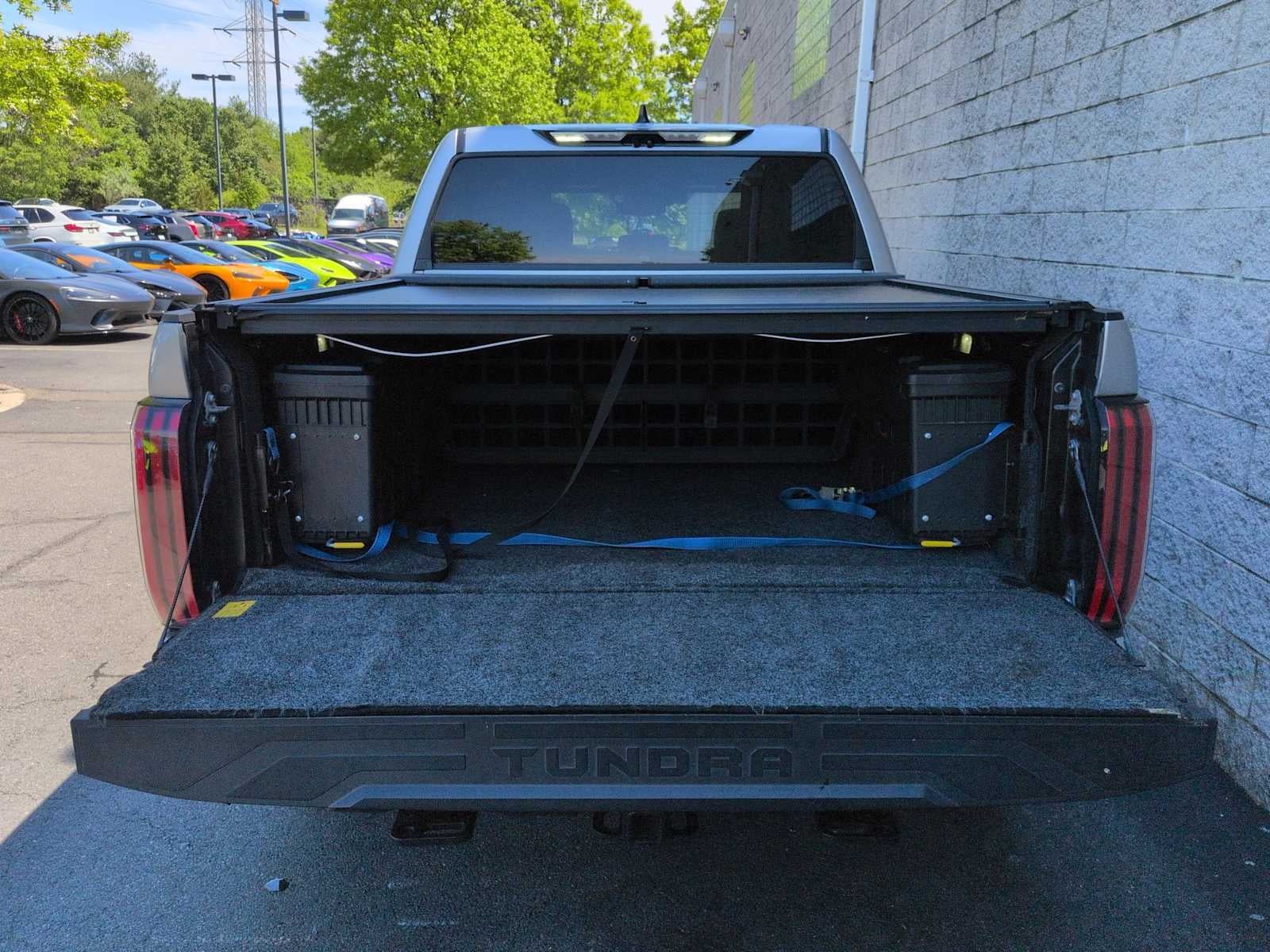 Toyota Tundra Platinum Hybrid 2023