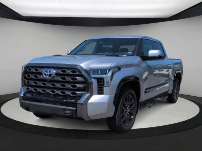 Toyota Tundra Platinum Hybrid 2023