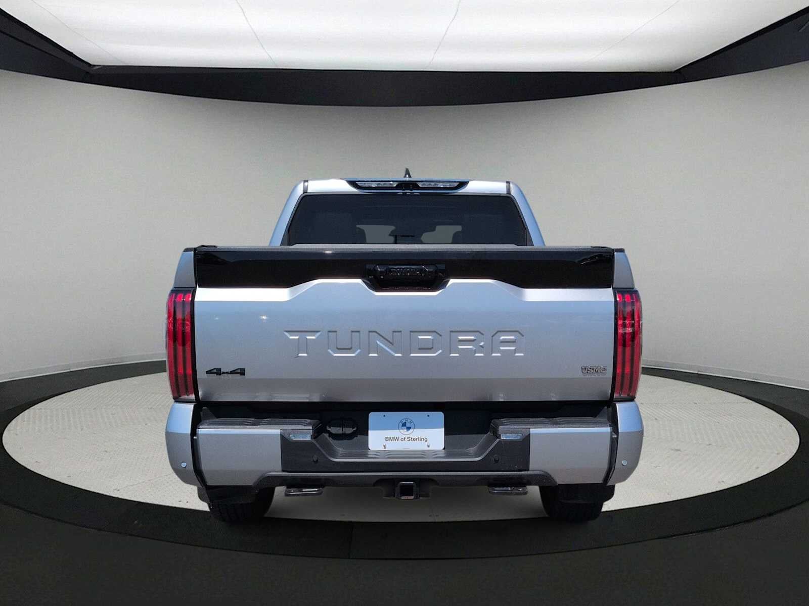 Toyota Tundra Platinum Hybrid 2023