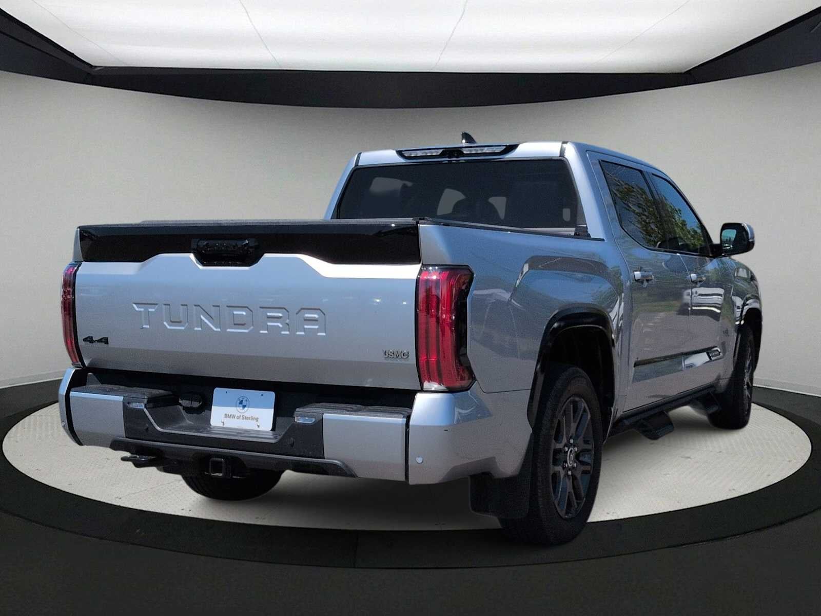 Toyota Tundra Platinum Hybrid 2023