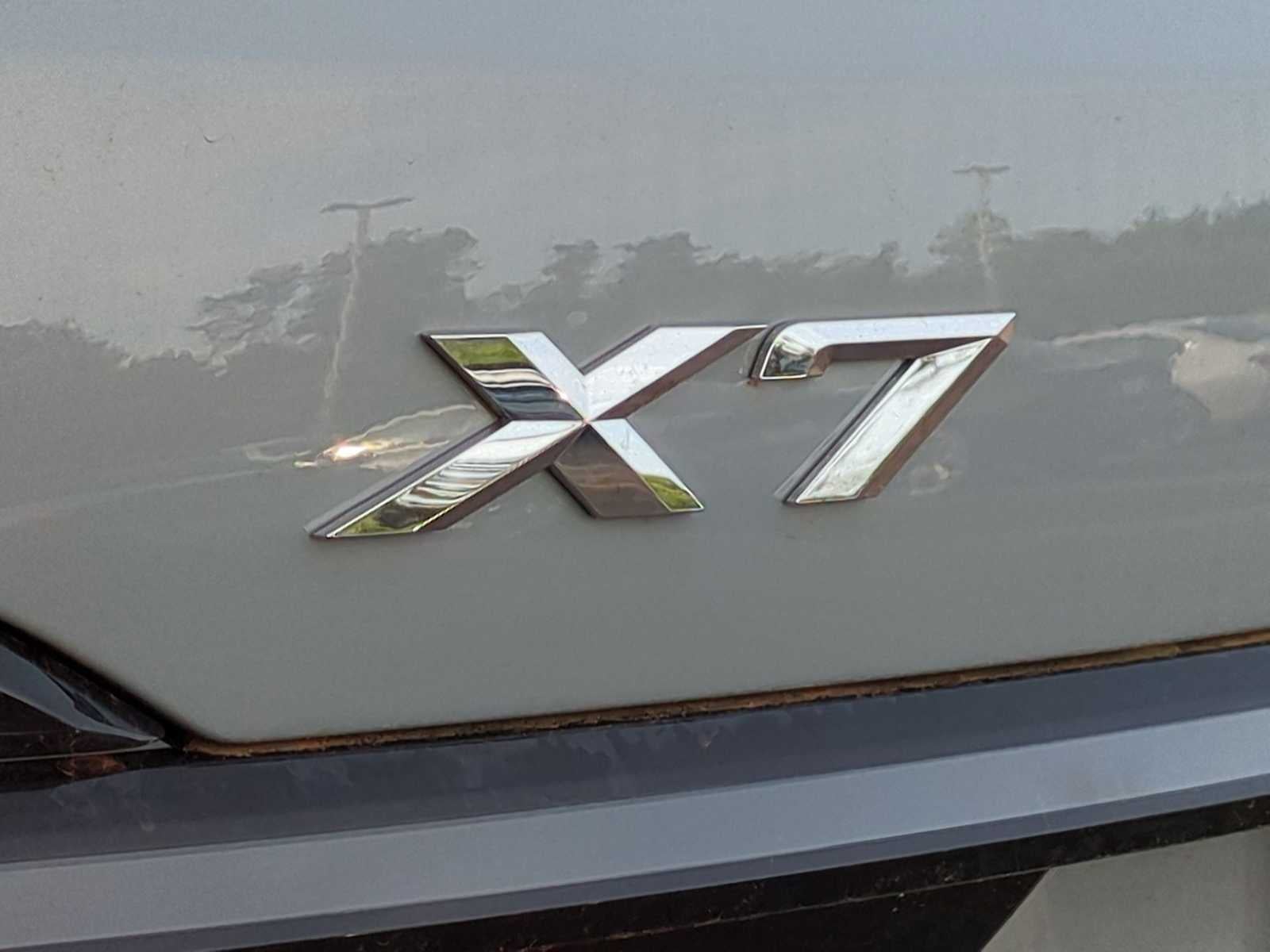2025 BMW X7 xDrive40i