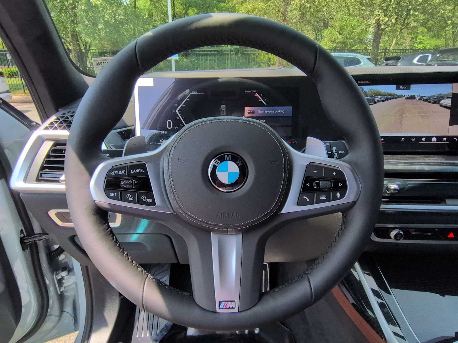 2027 BMW X7 xDrive40i