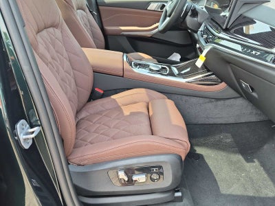2027 BMW X7 xDrive40i