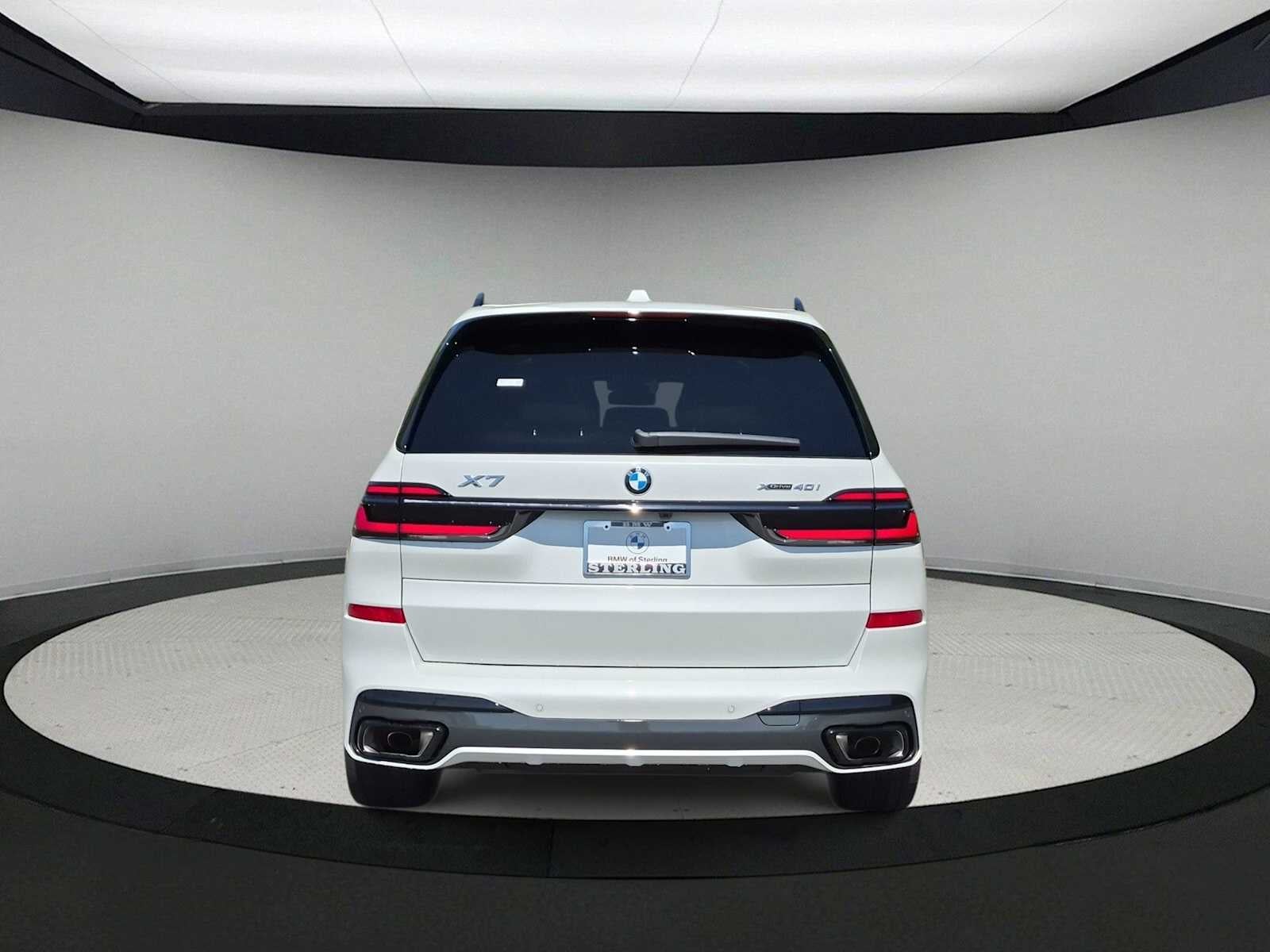 2027 BMW X7 xDrive40i