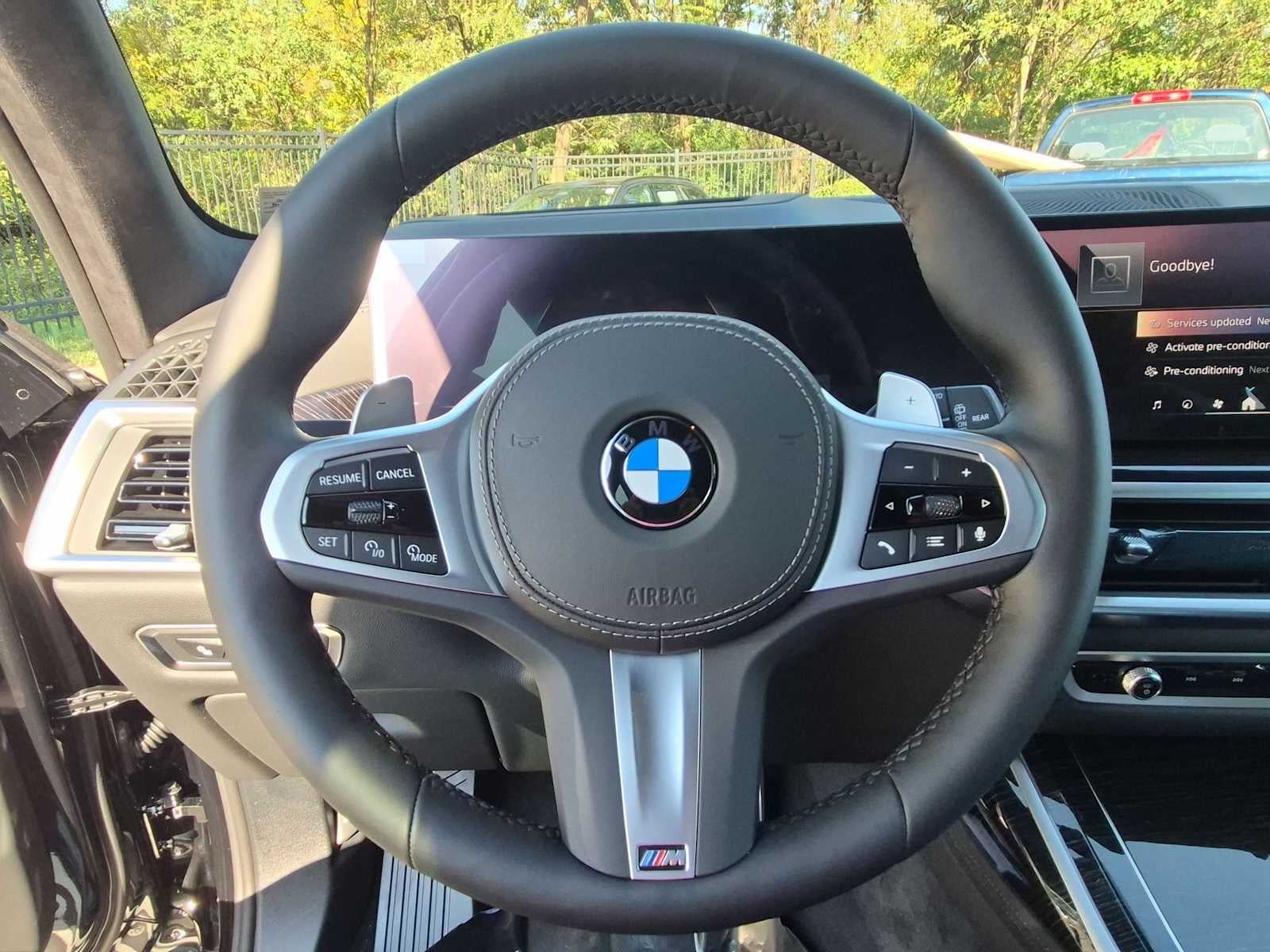 2027 BMW X7 xDrive40i
