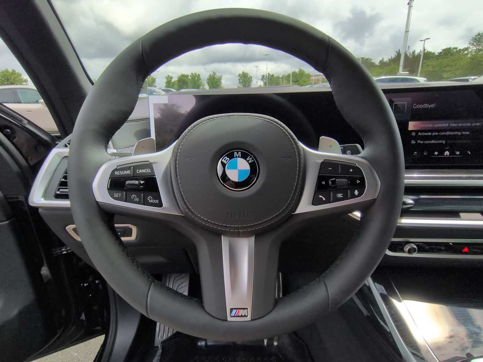 2027 BMW X7 xDrive40i