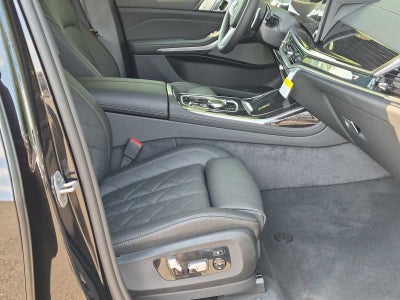 2027 BMW X7 xDrive40i