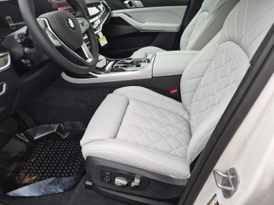 2027 BMW X7 xDrive40i