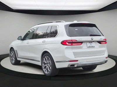 2027 BMW X7 xDrive40i