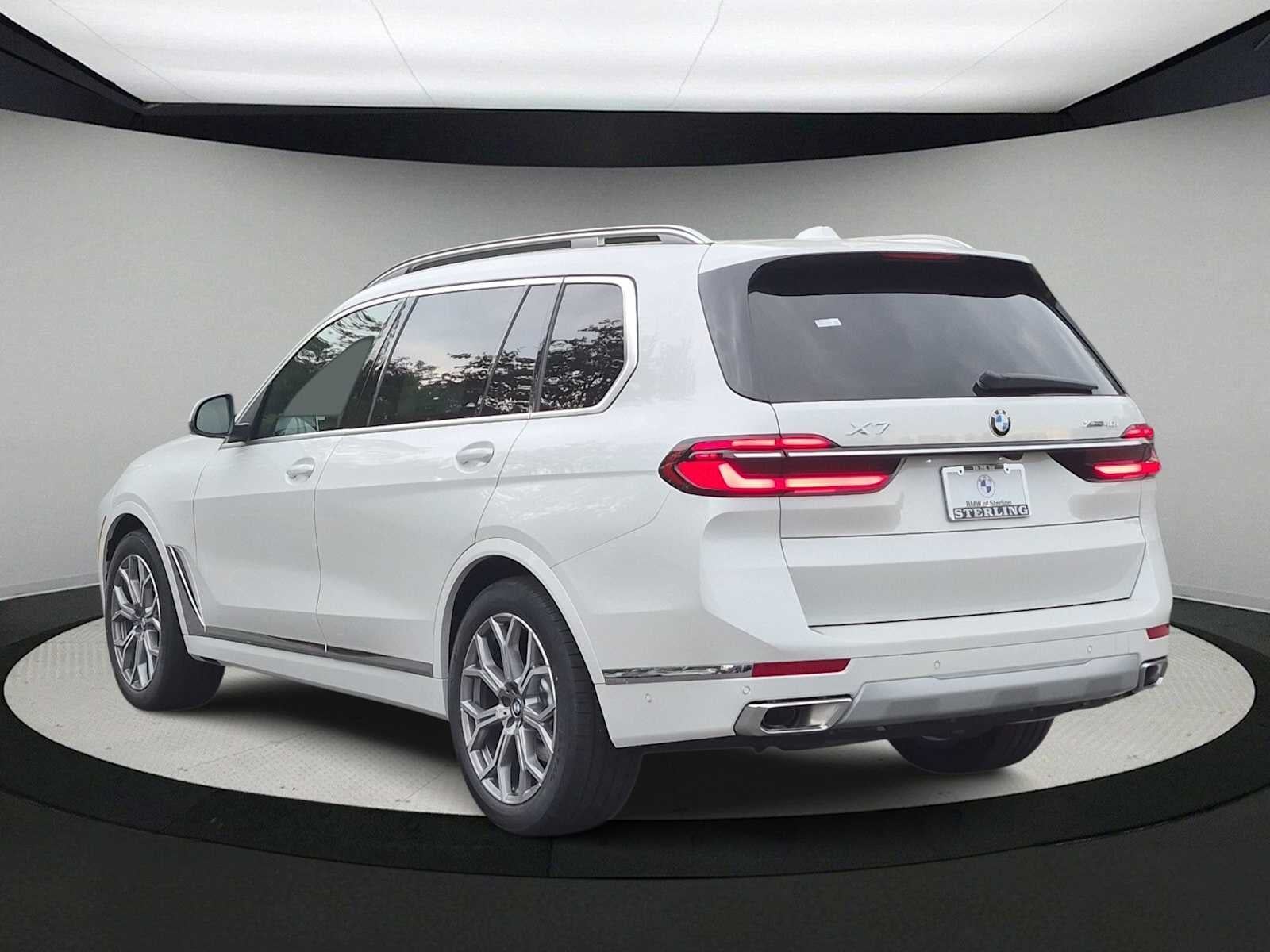 2027 BMW X7 xDrive40i