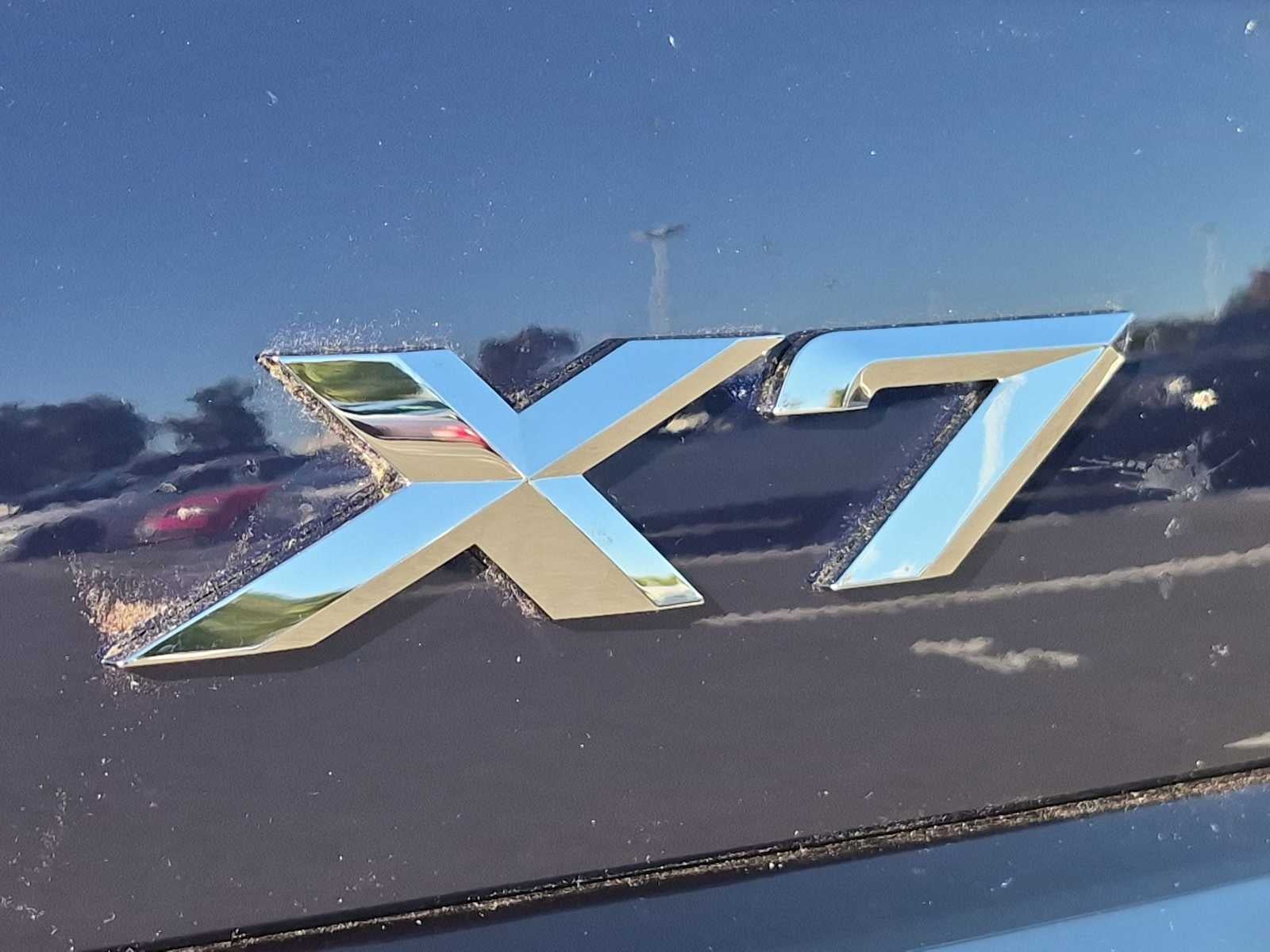 2027 BMW X7 xDrive40i
