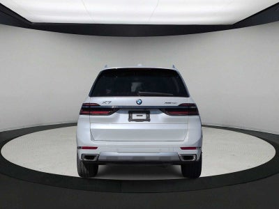 2026 BMW X7 xDrive40i