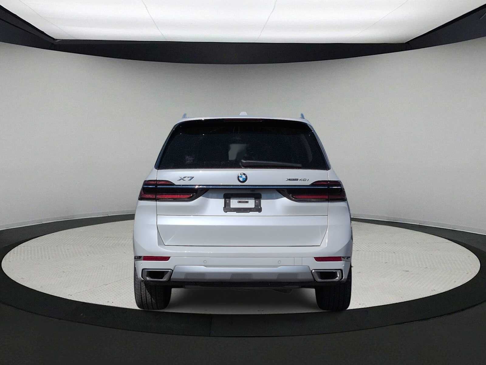 2026 BMW X7 xDrive40i
