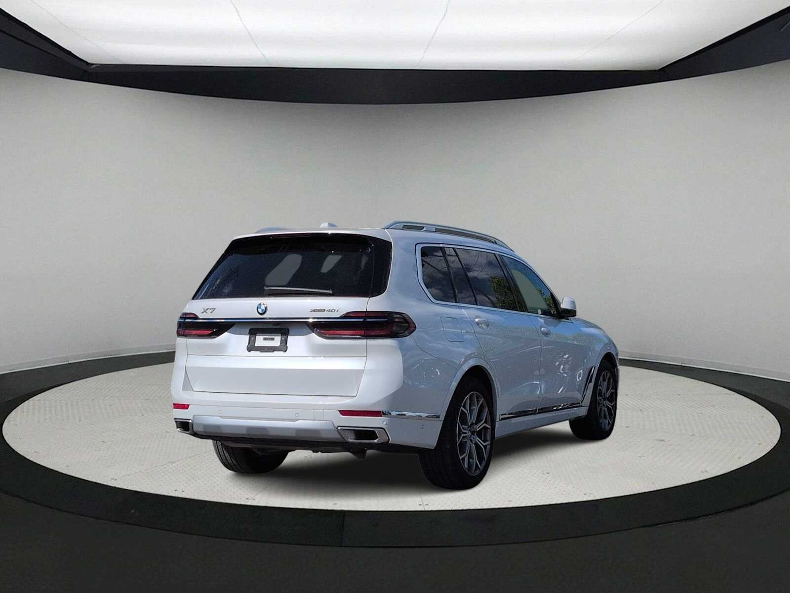 2026 BMW X7 xDrive40i