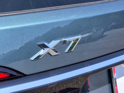 2027 BMW X7 xDrive40i
