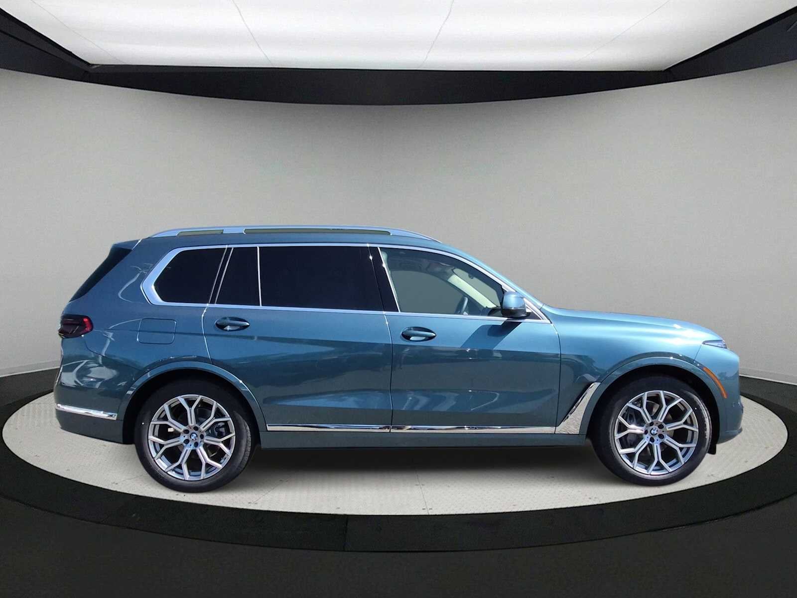 2027 BMW X7 xDrive40i