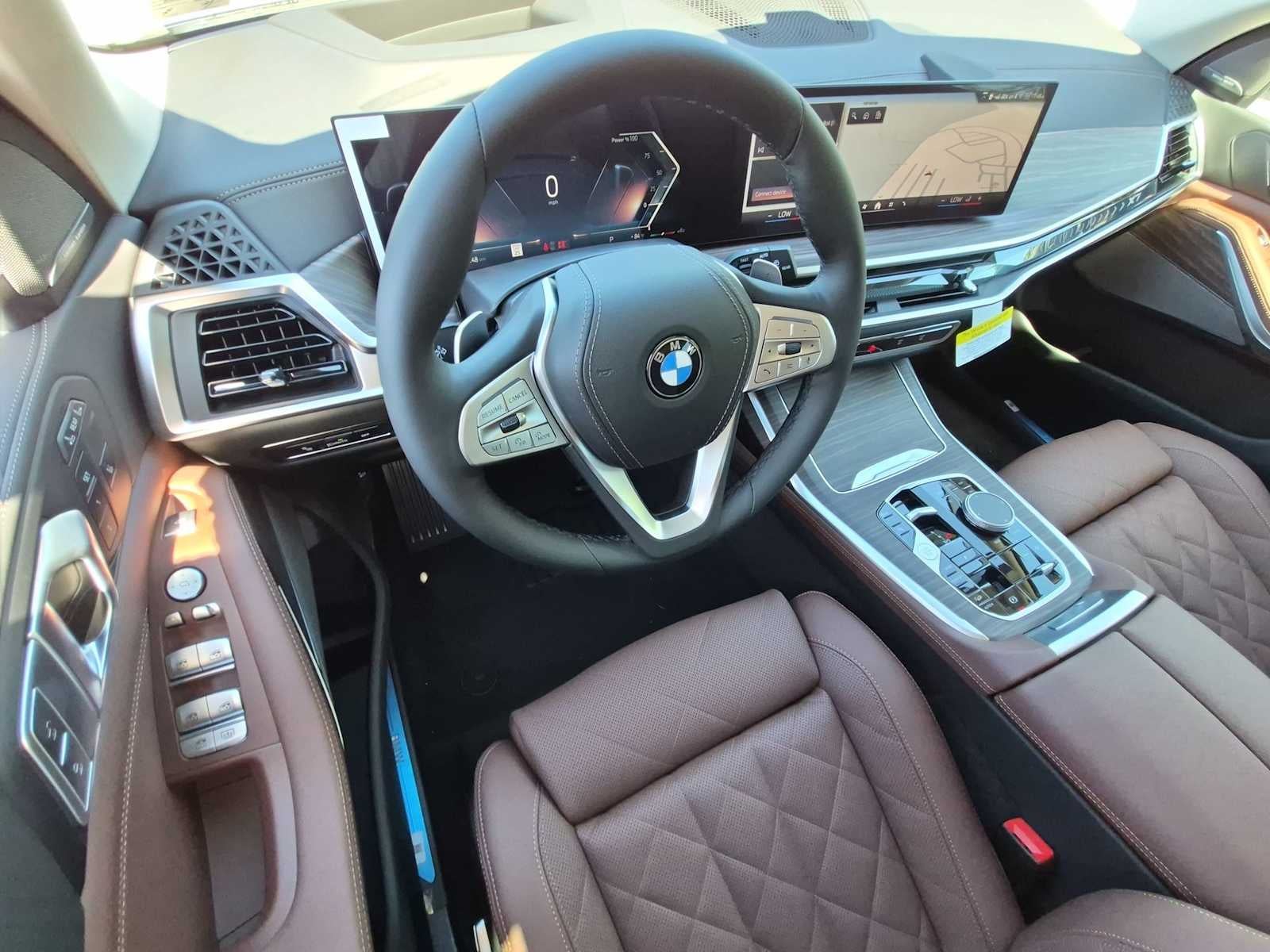 2027 BMW X7 xDrive40i