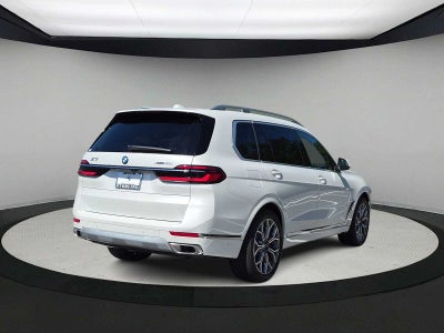 2027 BMW X7 xDrive40i