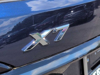 2027 BMW X7 xDrive40i