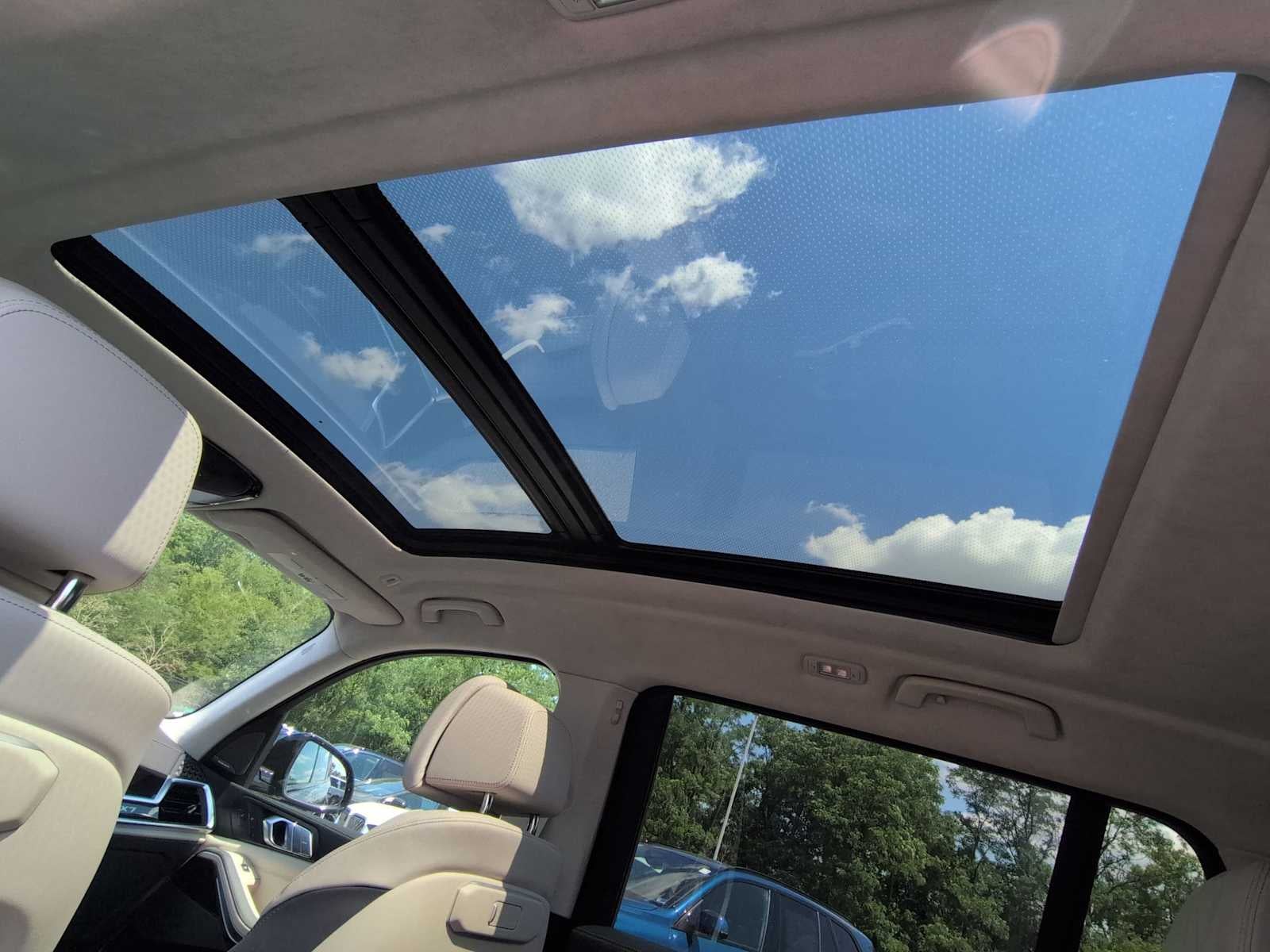 2027 BMW X7 xDrive40i