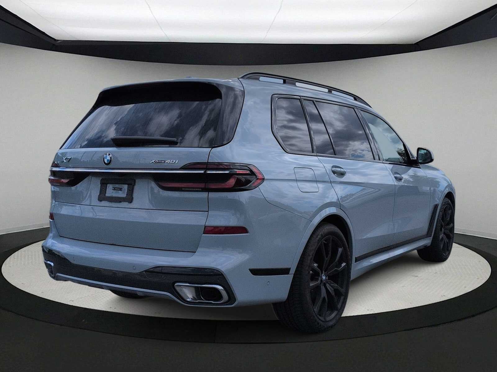 2026 BMW X7 xDrive40i