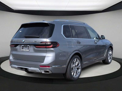 2026 BMW X7 xDrive40i