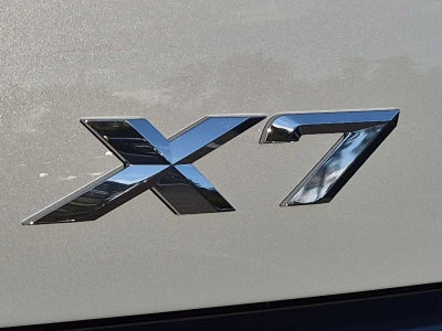 2027 BMW X7 xDrive40i