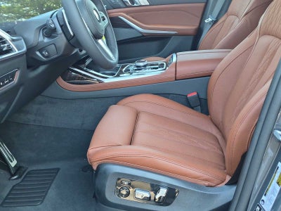 2027 BMW X7 xDrive40i