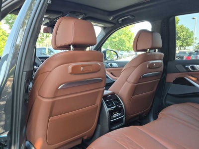 2027 BMW X7 xDrive40i