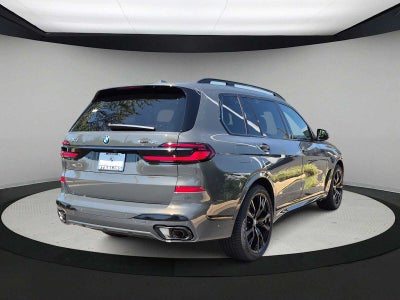 2027 BMW X7 xDrive40i