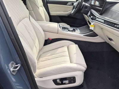 2027 BMW X7 xDrive40i