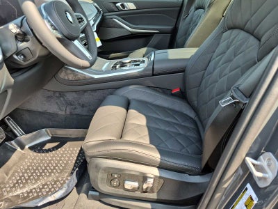 2027 BMW X7 xDrive40i