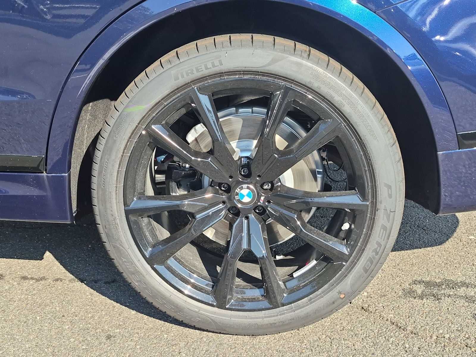 2027 BMW X7 xDrive40i