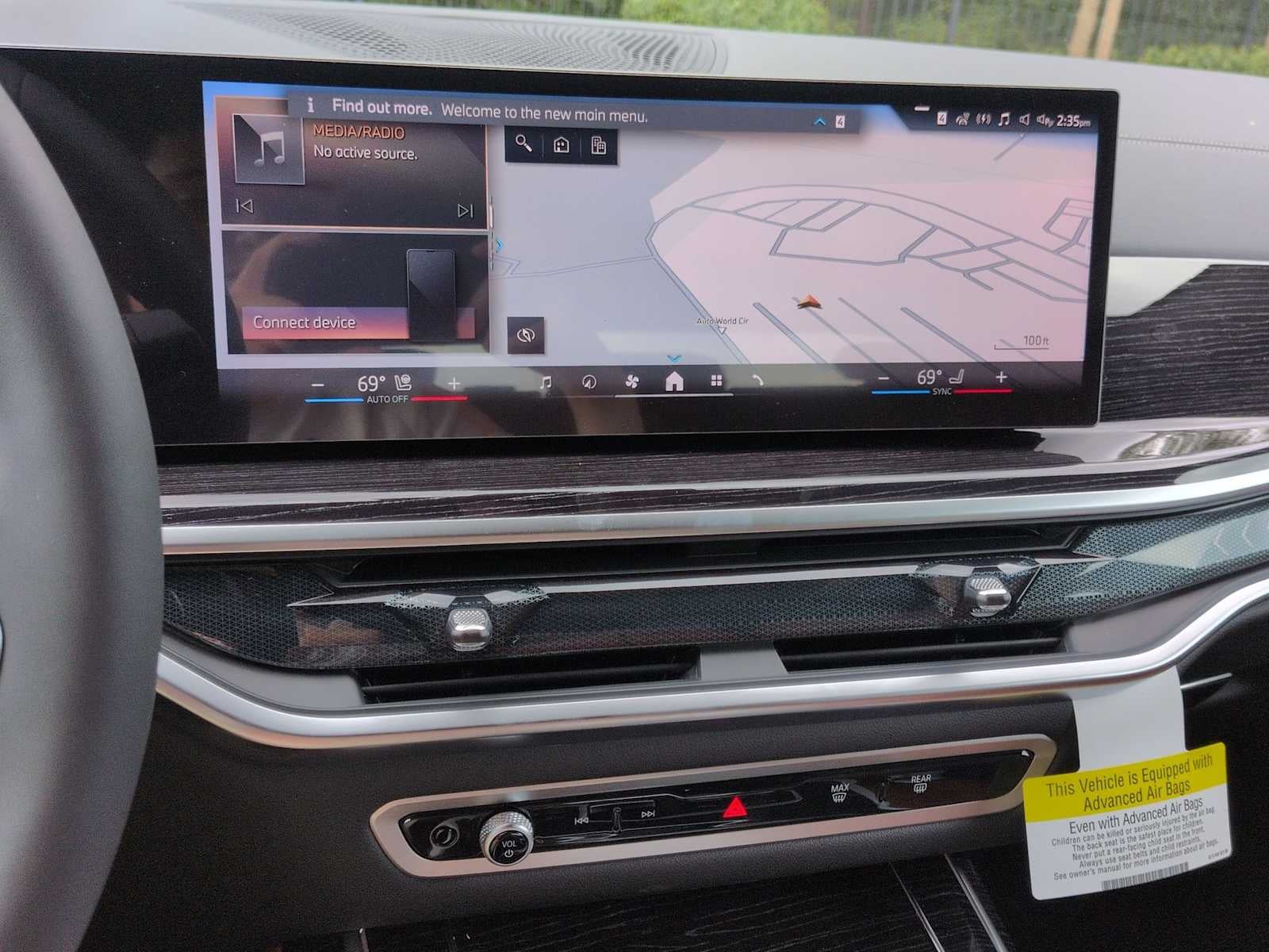 2027 BMW X7 xDrive40i