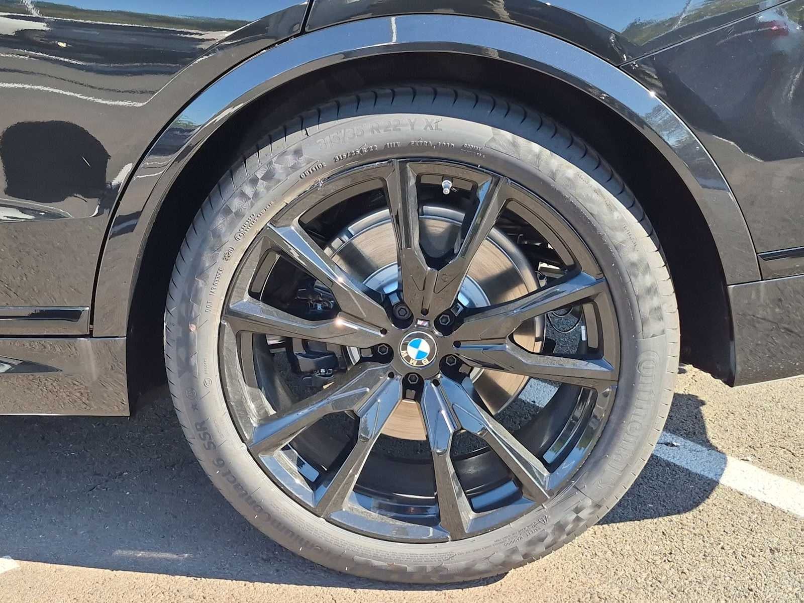 2027 BMW X7 xDrive40i