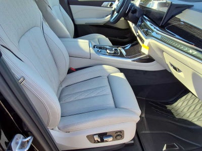 2027 BMW X7 xDrive40i