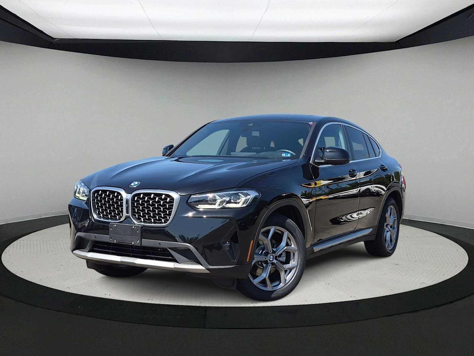 2023 BMW X4 xDrive30i