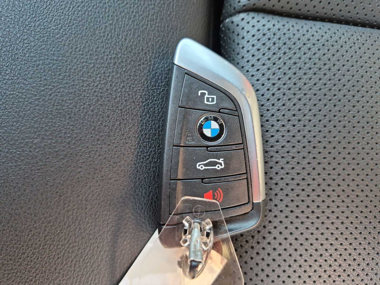 2023 BMW X4 xDrive30i