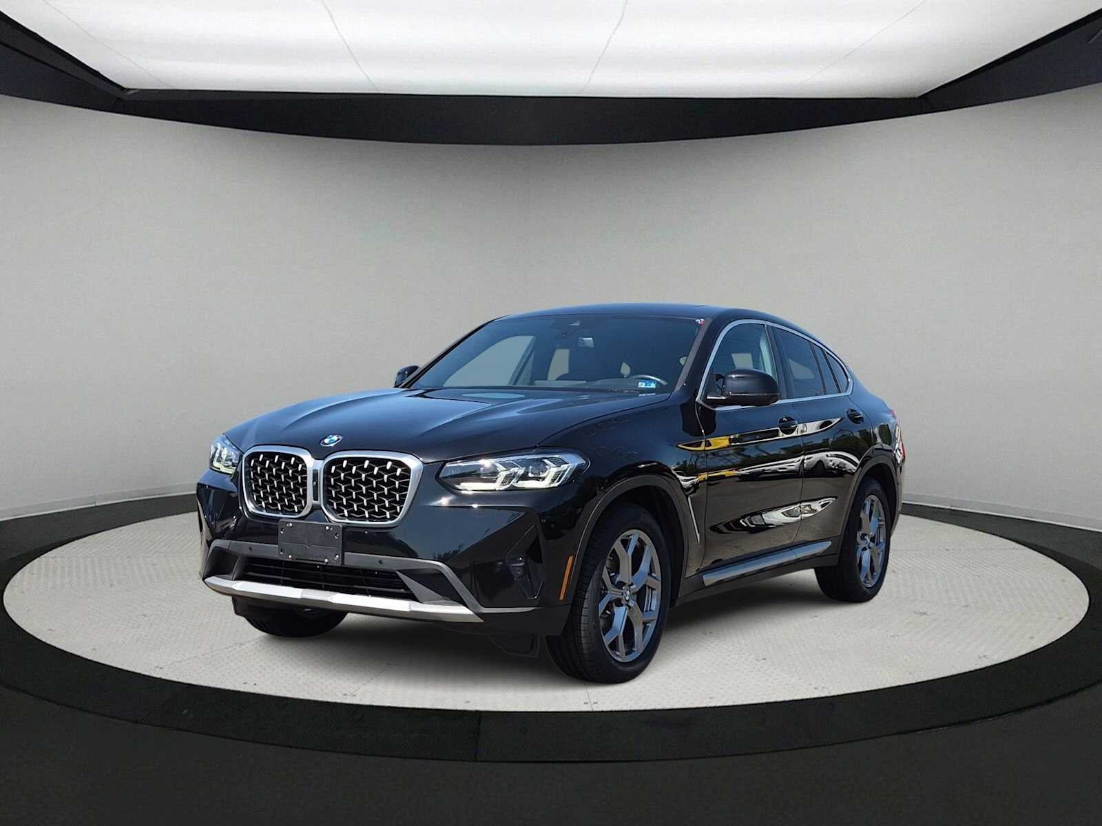2023 BMW X4 xDrive30i